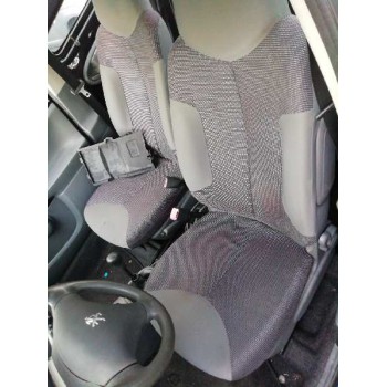 peugeot 107 del año 2007