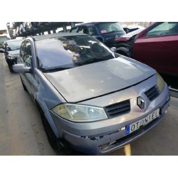 renault megane ii classic berlina del año 2003