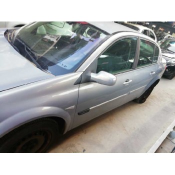 renault megane ii classic berlina del año 2003