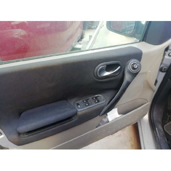 renault megane ii classic berlina del año 2003