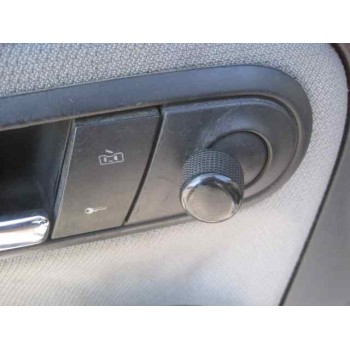 seat ibiza (6l1) del año 2002