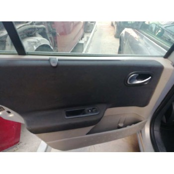 renault megane ii classic berlina del año 2003