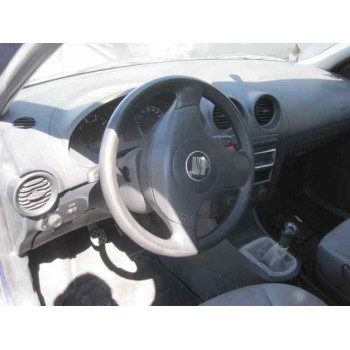 seat ibiza (6l1) del año 2002