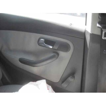 seat ibiza (6l1) del año 2002