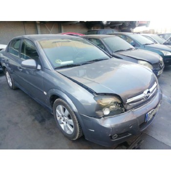 opel vectra c berlina del año 2005