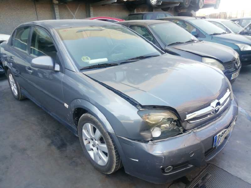OPEL VECTRA C BERLINA
