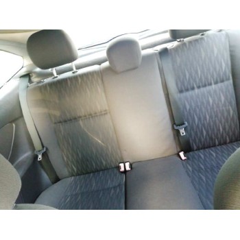 ford focus berlina (cak) del año 2004