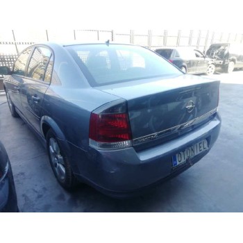 opel vectra c berlina del año 2005