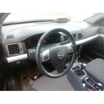 opel vectra c berlina del año 2005