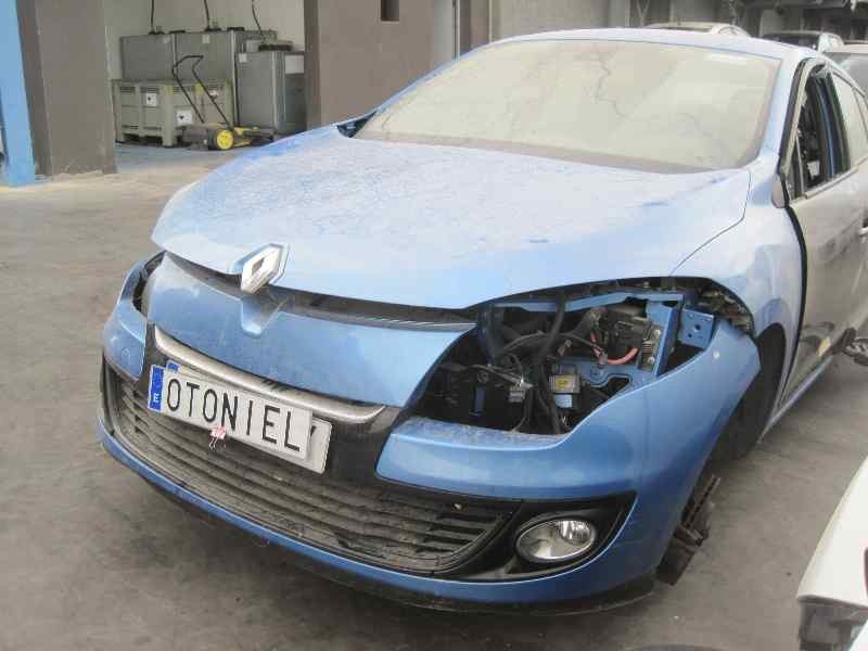 RENAULT MEGANE III BERLINA 5 P