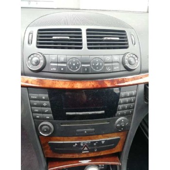 mercedes-benz clase e (w211) berlina del año 2005