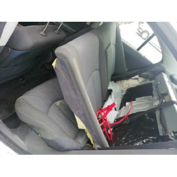 mercedes-benz clase e (w211) berlina del año 2005