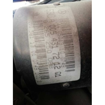 mercedes-benz clase e (w211) berlina del año 2005