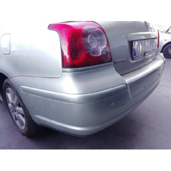 toyota avensis berlina (t25) del año 2006