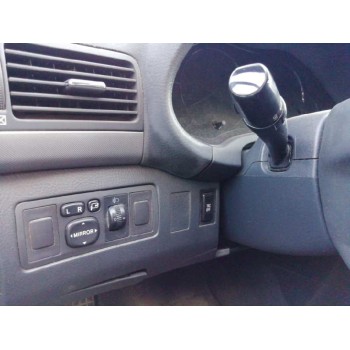 toyota avensis berlina (t25) del año 2006