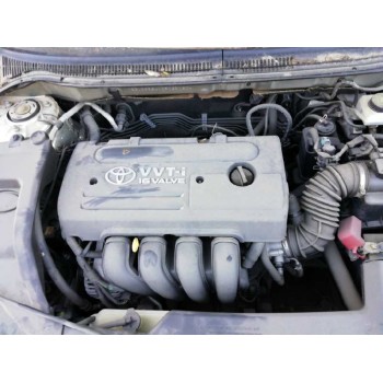 toyota avensis berlina (t25) del año 2006