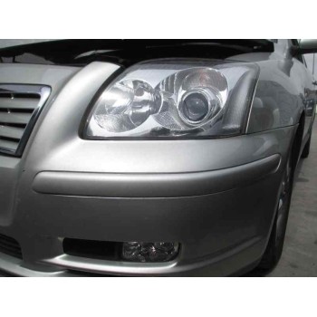 toyota avensis berlina (t25) del año 2004