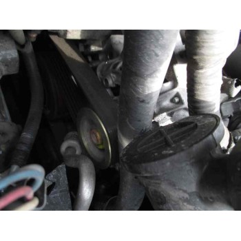 toyota avensis berlina (t25) del año 2004