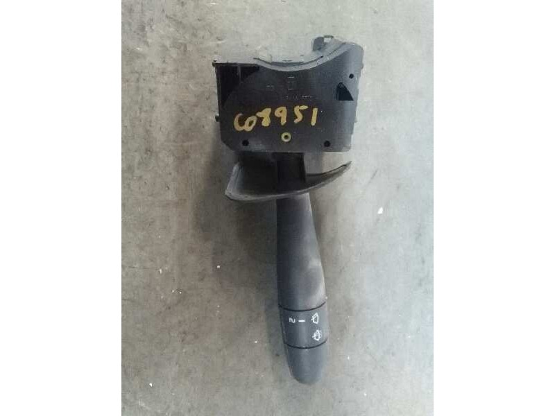 Recambio de mando limpia para dacia logan ambiance referencia OEM IAM   