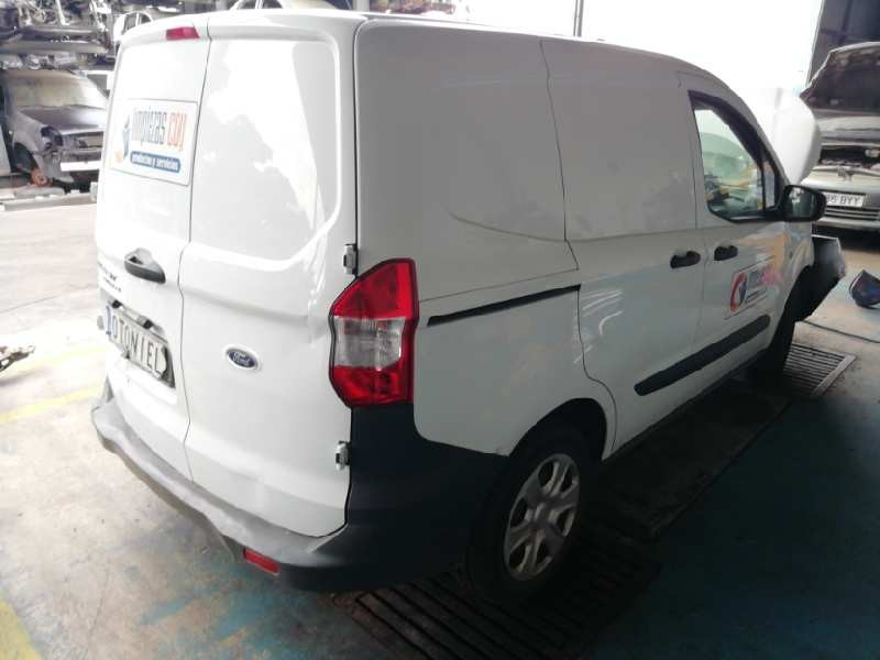 ford transit courier del año 2019