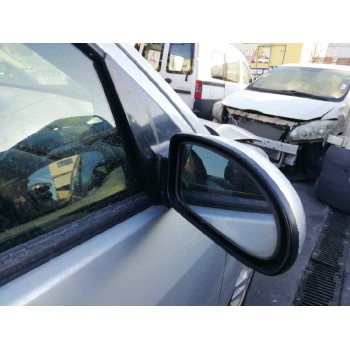 ford focus berlina (cak) del año 2001