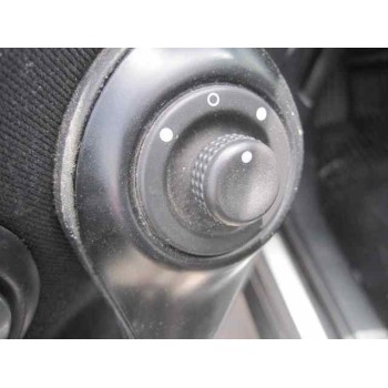 renault megane ii berlina 5p del año 1950