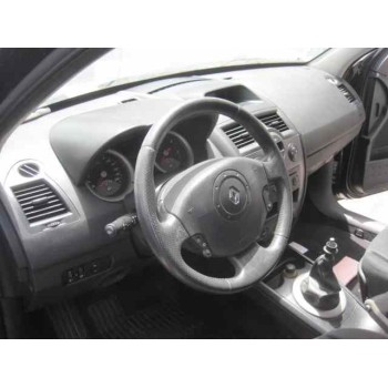 renault megane ii berlina 5p del año 1950