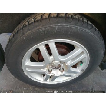 ford focus berlina (cak) del año 2001