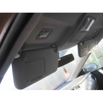 toyota auris del año 2014