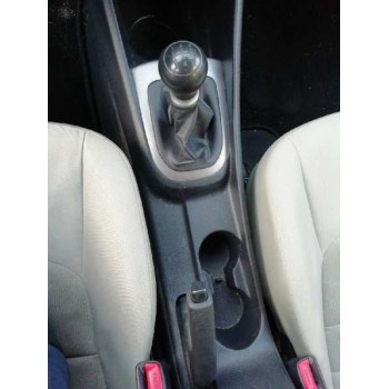 kia rio del año 2012