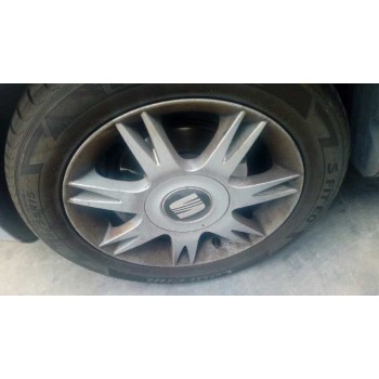 seat ibiza (6l1) del año 2003