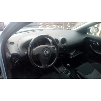 seat ibiza (6l1) del año 2003