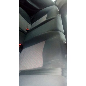 seat ibiza (6l1) del año 2003