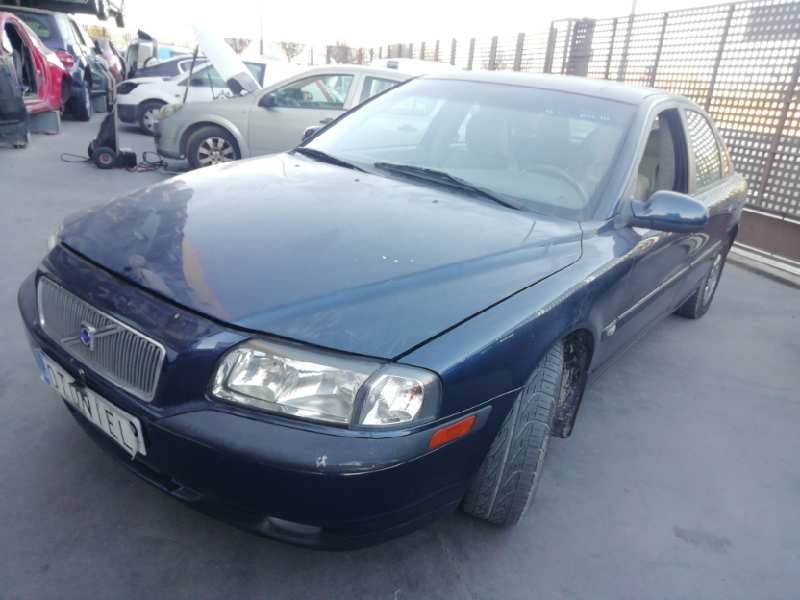 VOLVO S80 BERLINA
