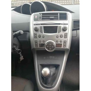 toyota verso del año 2010