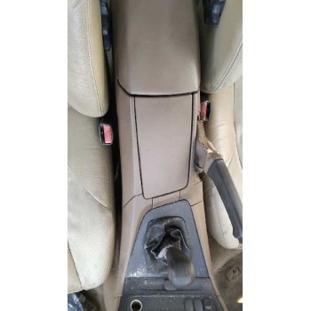 volvo s60 berlina del año 2001