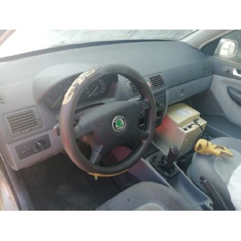 skoda fabia (6y2/6y3) del año 2001