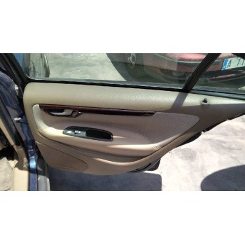 volvo s60 berlina del año 2001