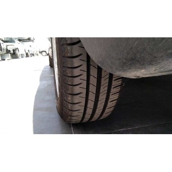 volvo s60 berlina del año 2001