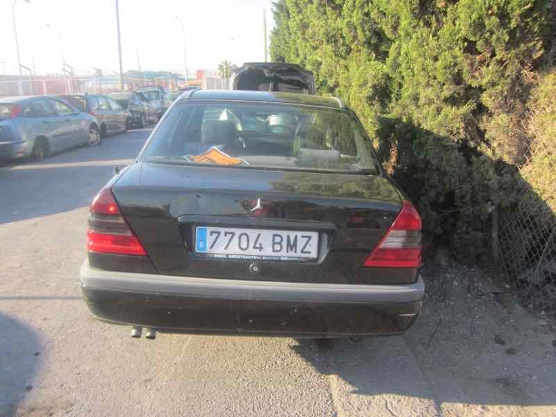 mercedes-benz clase c (w202) berlina del año 1997