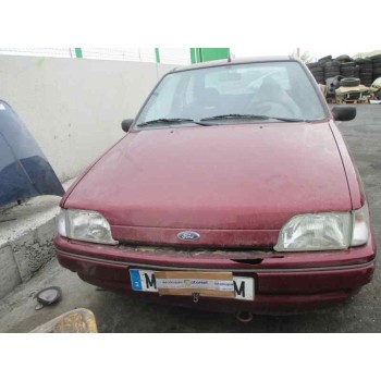 ford fiesta berlina del año 1995