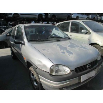 opel corsa b del año 2000