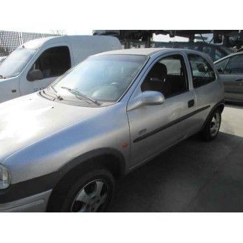 opel corsa b del año 2000