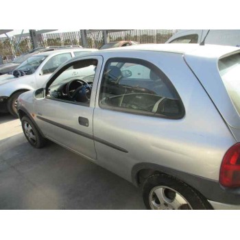 opel corsa b del año 2000