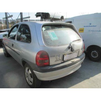 opel corsa b del año 2000