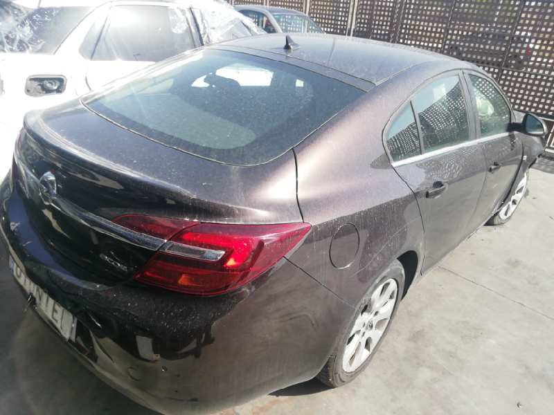 opel insignia berlina del año 2014