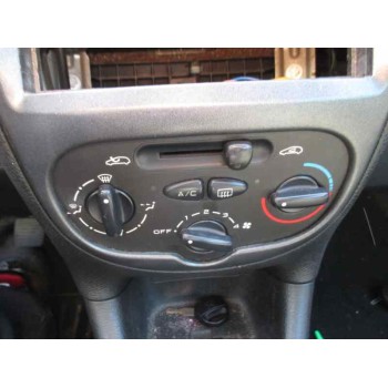 peugeot 206 berlina del año 2002