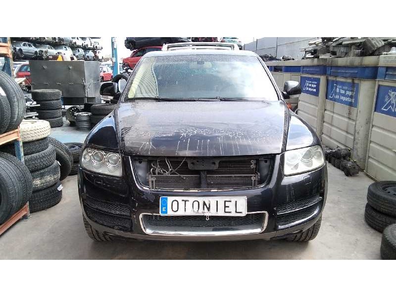 VOLKSWAGEN TOUAREG (7LA)