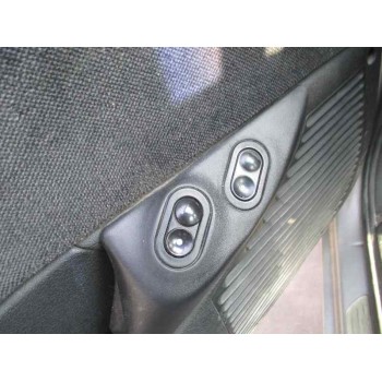 opel corsa b del año 2000