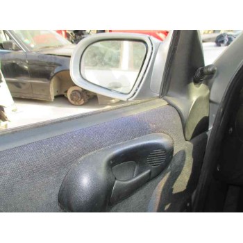 opel corsa b del año 2000